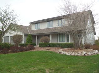 4021 W Jerelin Dr, Franklin, WI 53132