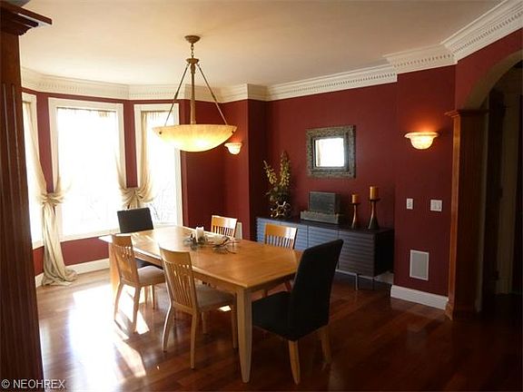 4th image of 25060 Castlebar Ct