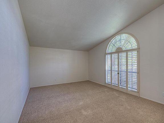 3rd image of 10510 E Bella Vista Dr