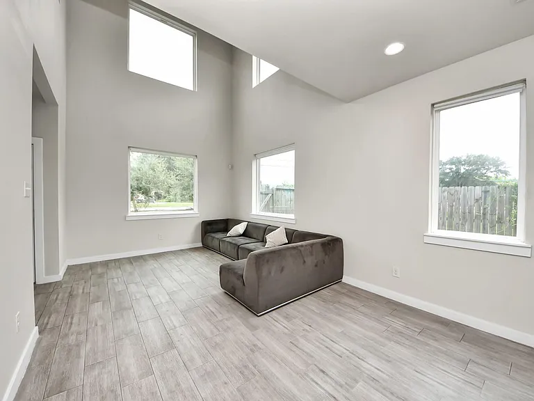4228 Bellfort St — Photo 5