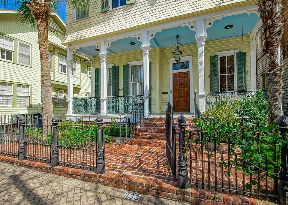 1133 4th St, New Orleans, LA 70130 | Zillow