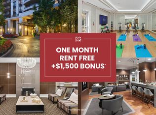 105 Harrison Garden Blvd #1013, North York, ON M2N 0C3