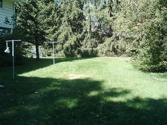 2nd image of 10 N Johanna Dr