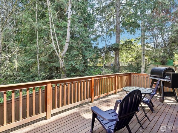 4592 240th Place SE, Sammamish, WA 98029
