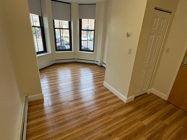 395 Massachusetts Ave #3 — Photo 1