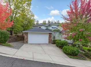 2246 SE Elderberry Ln, Grants Pass, OR