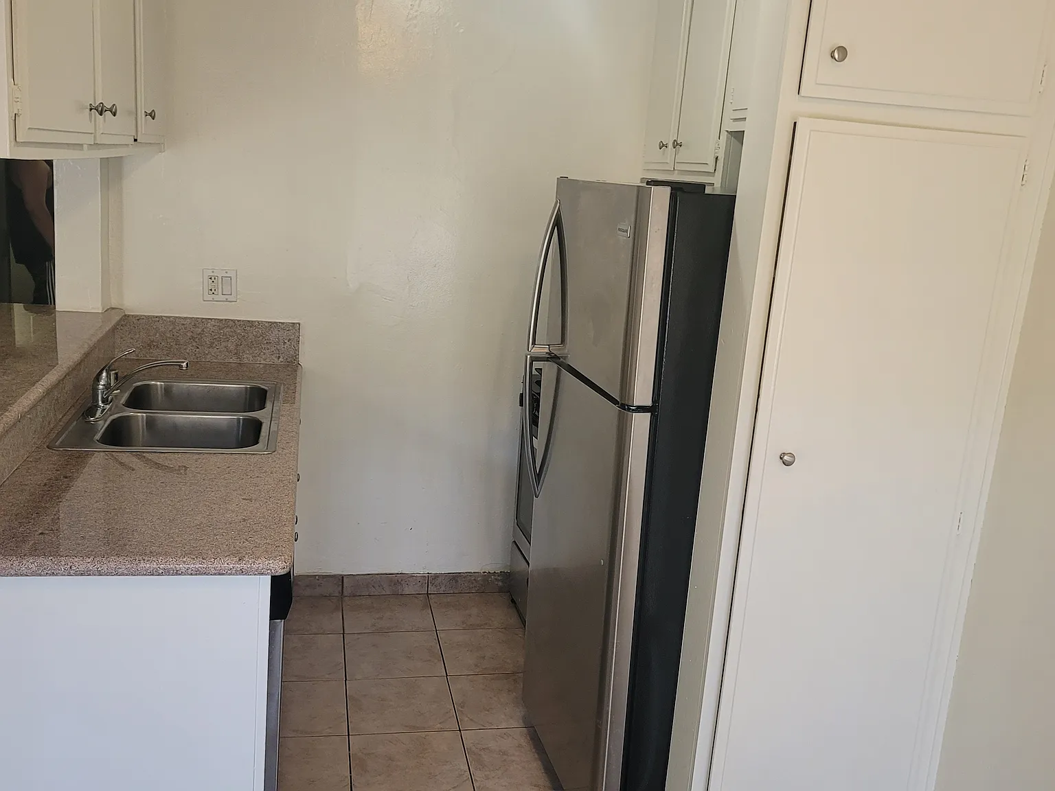 Westhill Apartments — Photo 4