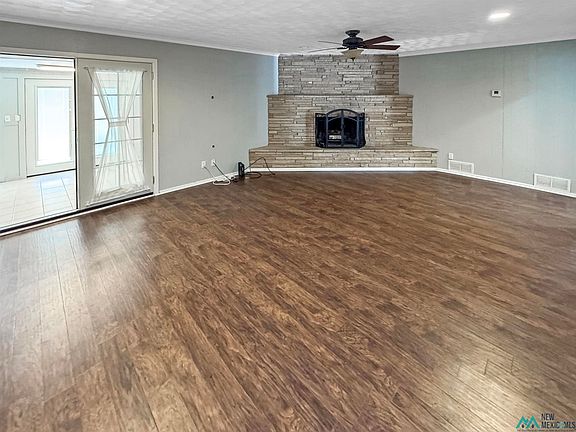 4th image of 2520 W Lakeview Dr
