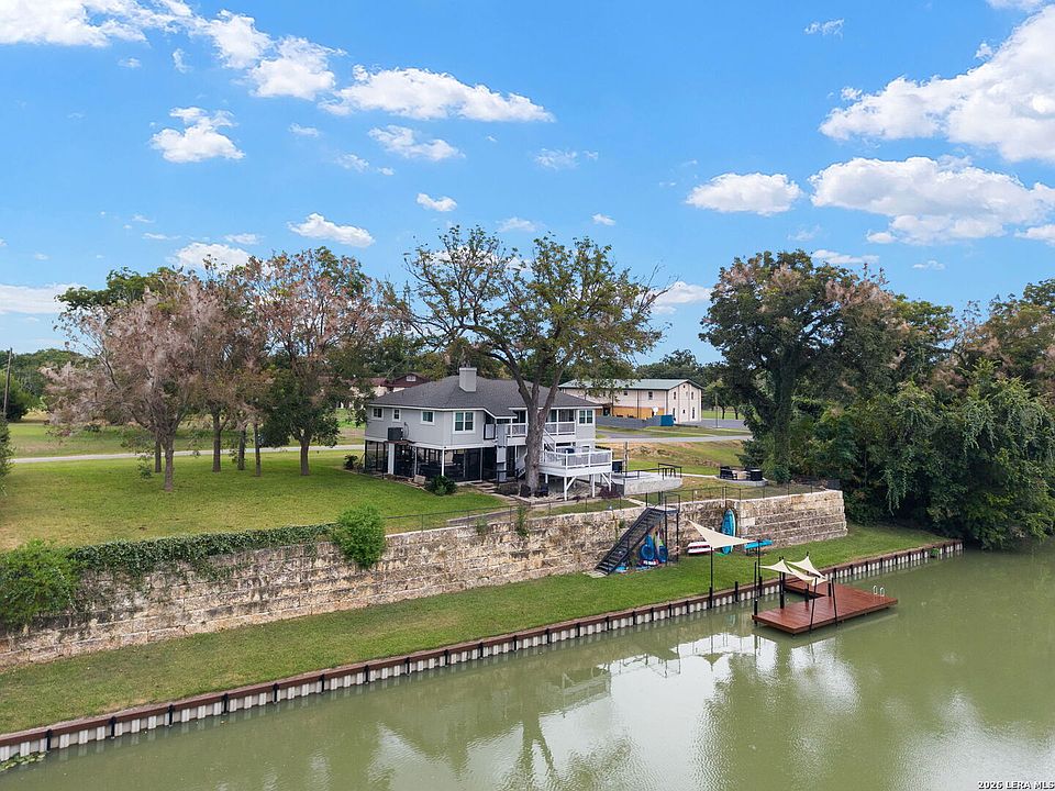 1st image of 34 river oak