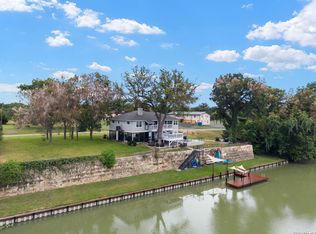 34 river oak, Seguin, TX 78155
