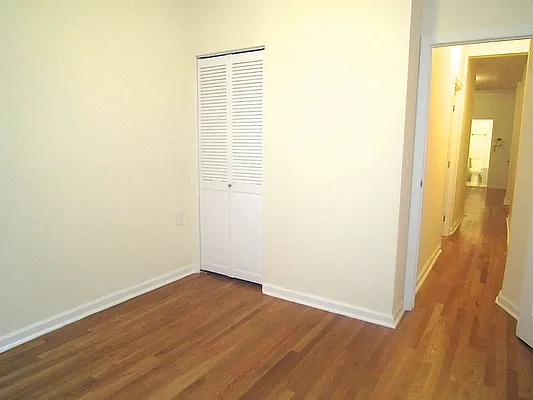 Rented by City Connections Realty | media 30