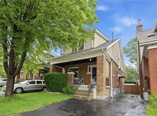 16 Connaught Ave N, Hamilton, ON L8L 6Y7