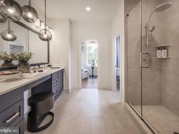 49 Mill Creek Dr Lot 33, Doylestown, PA 18901