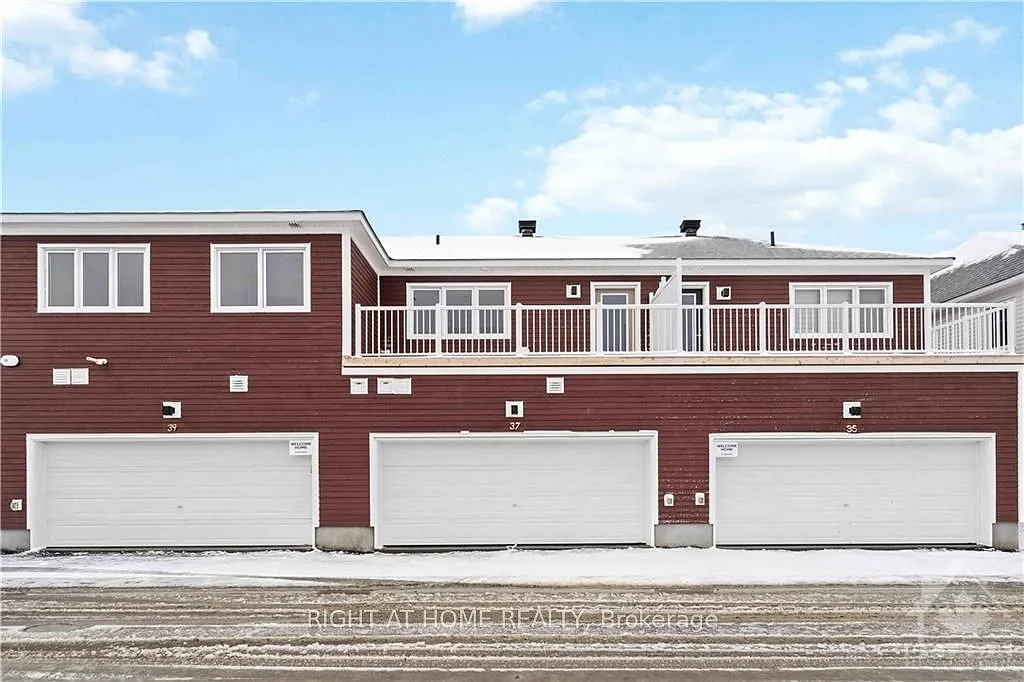 3 bed, $2,450 — Photo 2