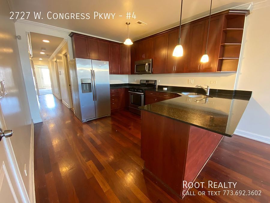1st image of 2727 W Congress Pkwy APT 4