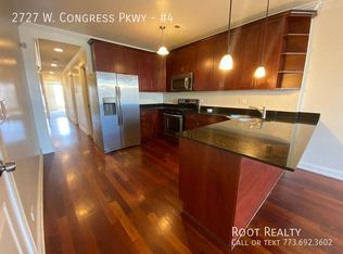 2727 W Congress Pkwy APT 4, Chicago, IL 60612