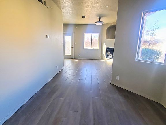 5th image of 1535 Ocean Breeze Dr NE