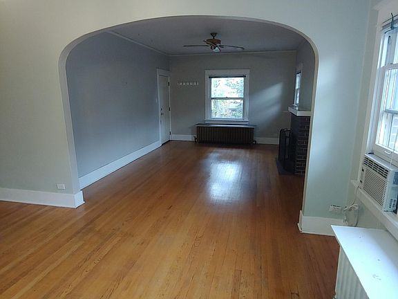 5th image of 1161 Gaylord St APT 4