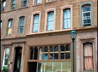 2027 Walnut St APT 1R, Philadelphia, PA 19103