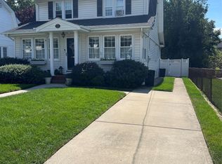 992 Davison Place, Baldwin, NY 11510