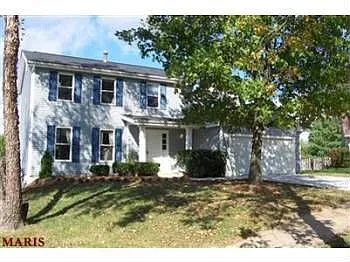 1007 Hollyleaf Ct photo 1
