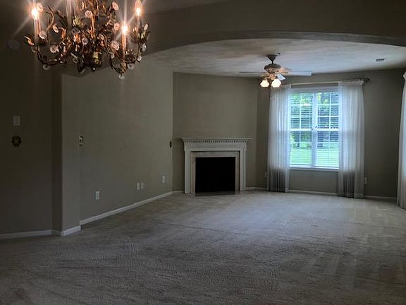 5th image of 2729 Browning Dr