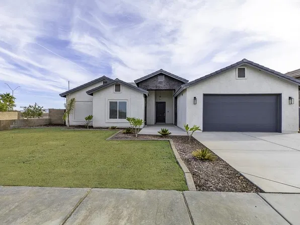 3711 S Akers Way, Yuma, AZ 85365
