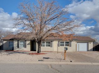 877 Hood Rd SE, Rio Rancho, NM 87124