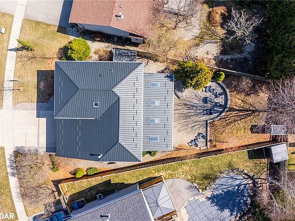 3rd image of 31 Cherrywood Dr