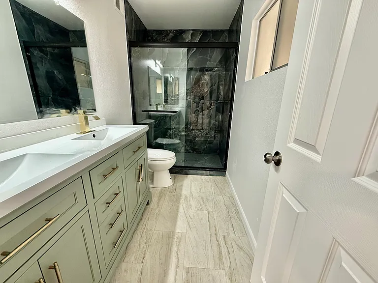 5817 W Tierra Buena Ln — Photo 27