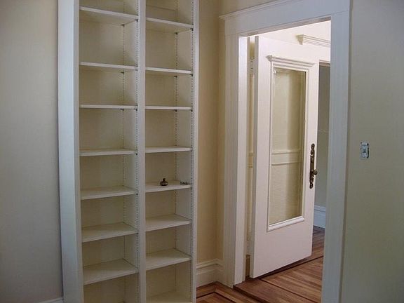 den/study/guest room built in