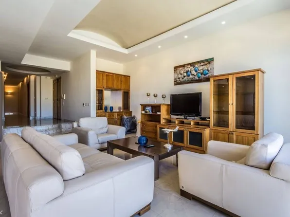 1341 E Capitol St NE #302, Washington, DC 20003