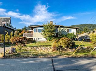 622 Croydon Pl, North Vancouver, BC V7N 3A1