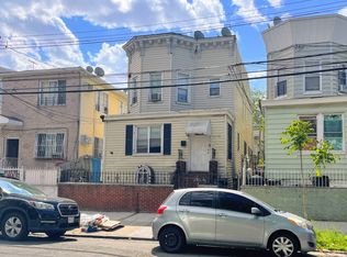 3334 99th St, Corona, NY 11368