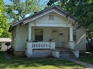 1131 W Florida Street, Springfield, MO 65803