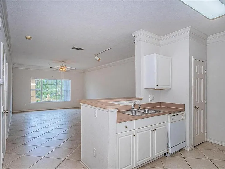4305 Bayside Village Dr #304 — Photo 10