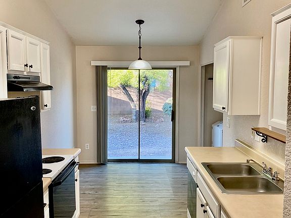 10391 Kitchen 2_09192023