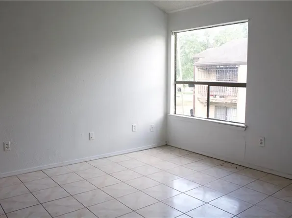 2101 Westbend Pkwy APT 248, New Orleans, LA 70114