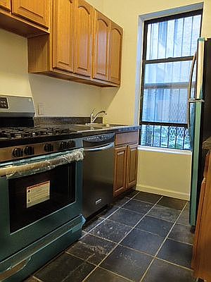1st image of 356 Saint Johns Pl #5A