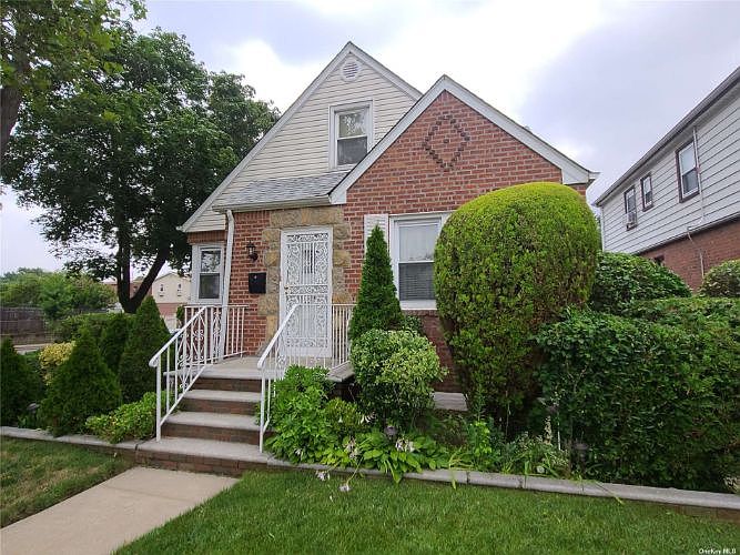1st image of 119-01 230th St