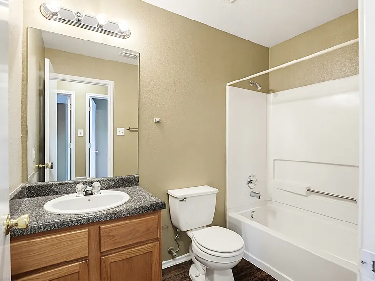 9139 Laguna Hls — Photo 16