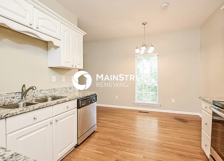415 Willow Glen Dr — Photo 6