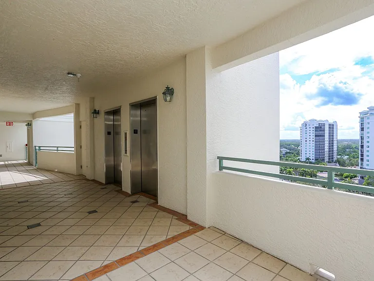 430 Cove Tower Dr #1202 — Photo 15