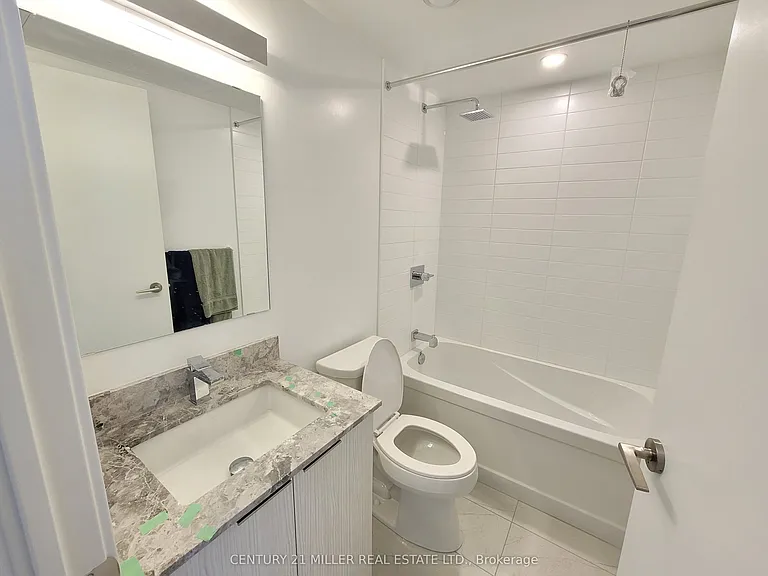 18 Maitland Ter #802 — Photo 30