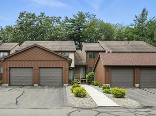 4 Pine Grove Dr, South Hadley, MA 01075