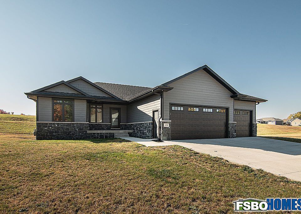 1st image of 874 Amara Ct