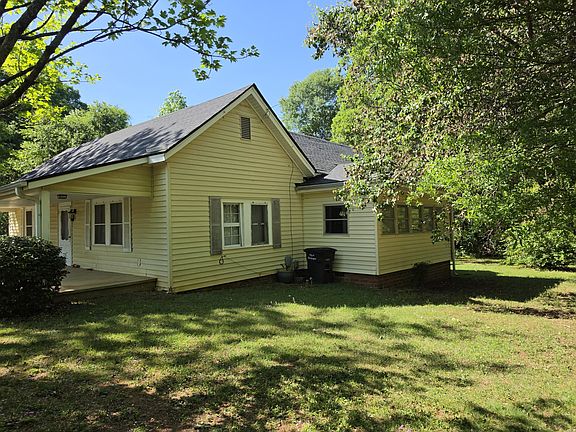 3rd image of 109 Springdale Drive