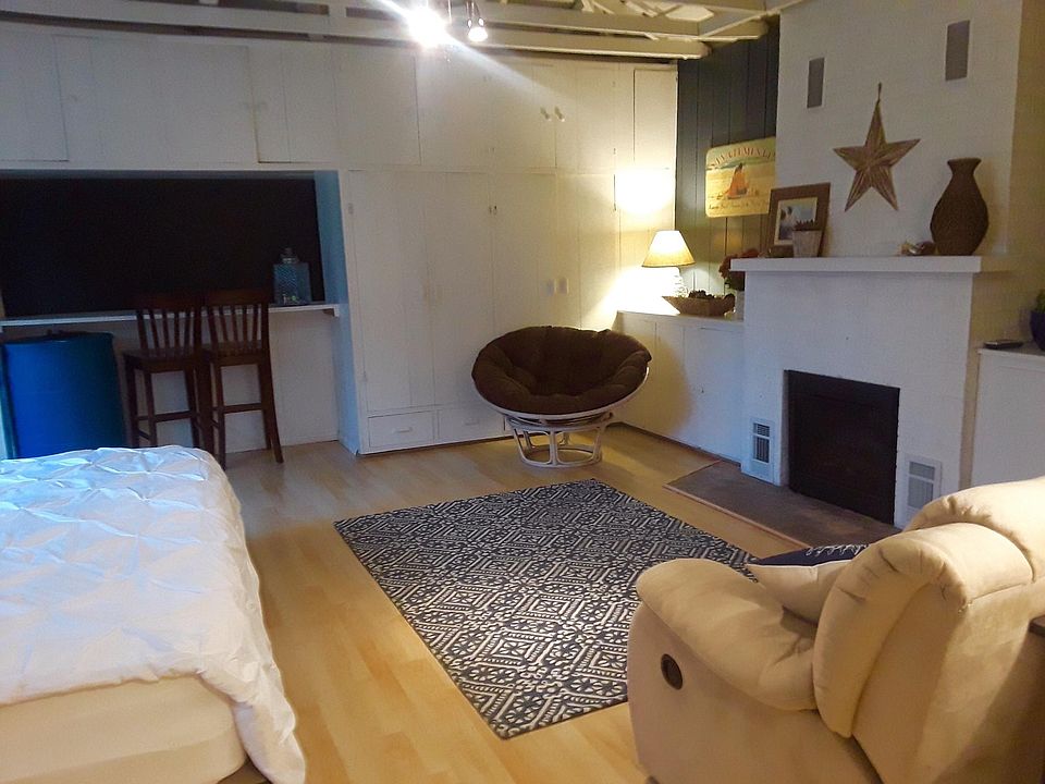 1st image of 4440 Gondar Ave #2