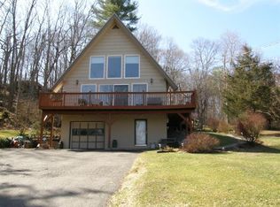 9 Bear Cave Rd, Blairstown, NJ 07825