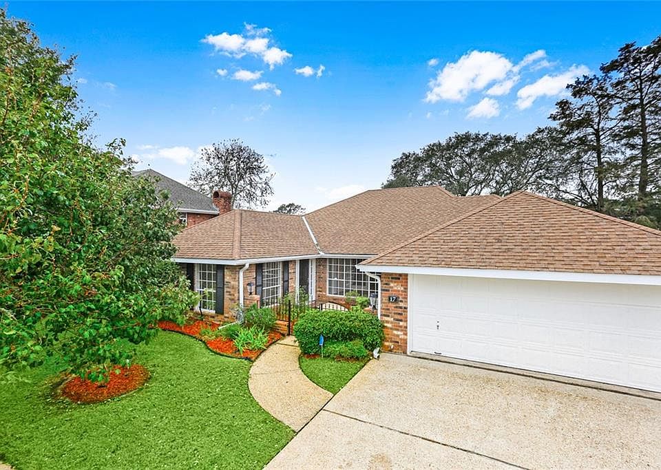 1st image of 17 Monte Carlo Dr